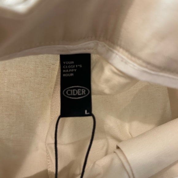 Cider Colorblock Shorts with Belt NWT - Picture 6 of 7